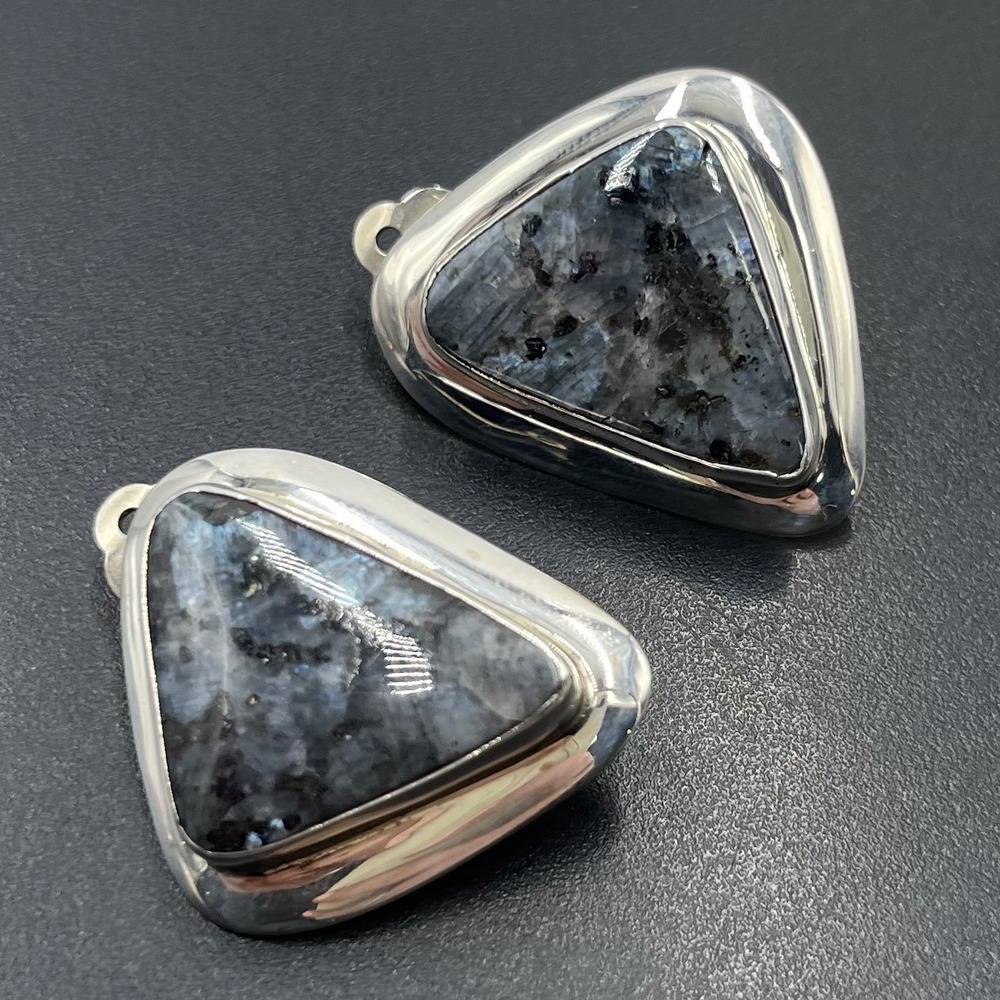 MATHEWS Vintage Sterling Silver Larvikite Clip On Earrings Modernist Freeform